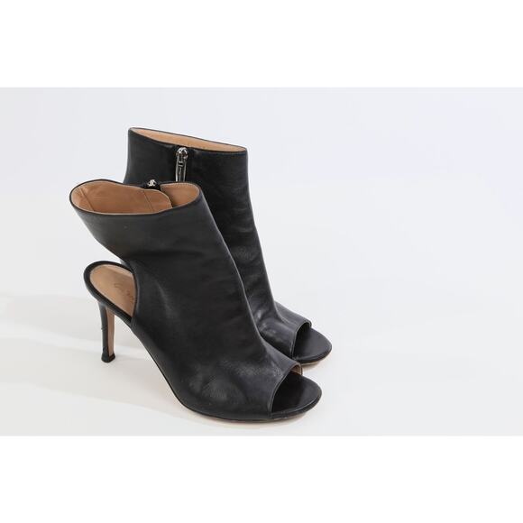 GIANVITO ROSSI Black Leather Peep Toe Cut Out Ankle Booties Size 37 - Picture 1 of 12